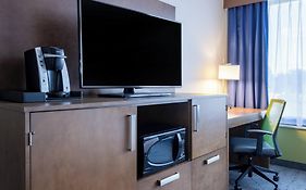 Holiday Inn Express & Suites Ft. Washington - Philadelphia By Ihg